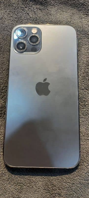 Iphone 12 pro Factory Unlock 256 GB 7