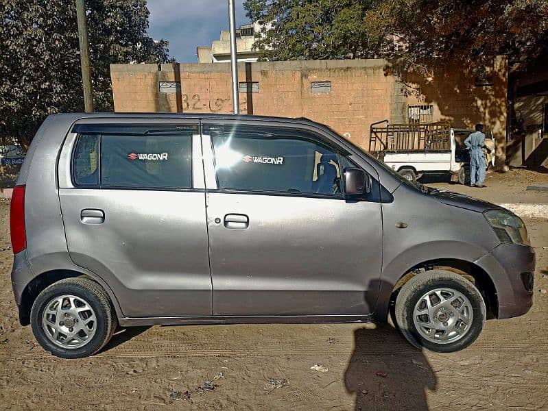 Suzuki Wagon R 2019 3