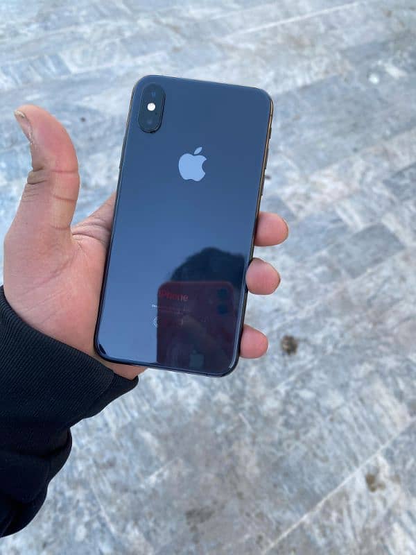 iphone xs dual approved 100%orignal. 0