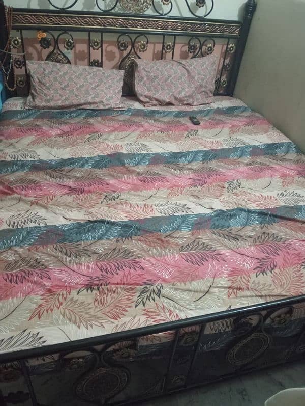 king size bed with mattress 1