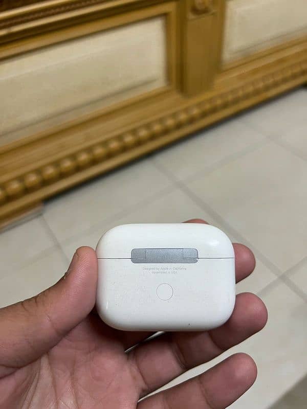 APPLE AIRPODS PRO 10