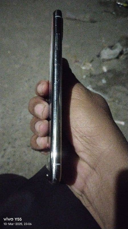 I phone xs max 10 by 10 condition 1