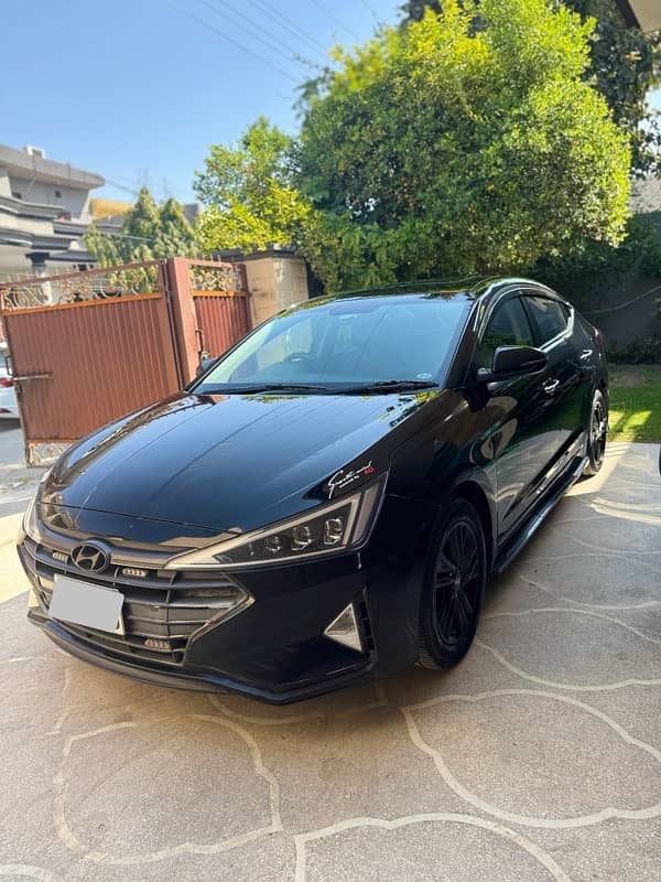 Hyundai Elantra GLS Black Colour 2021 100% Original Body 1