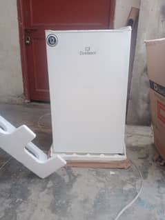 Dawlance frizar single door new daba peak