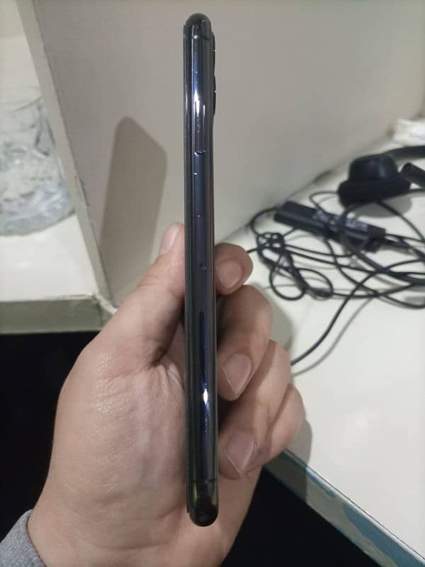 IPhone 11 Pro Max 64GB 1