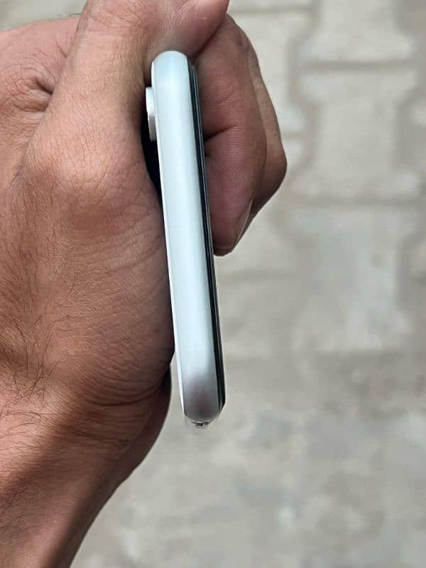 Iphone xr PTA 128gb 2