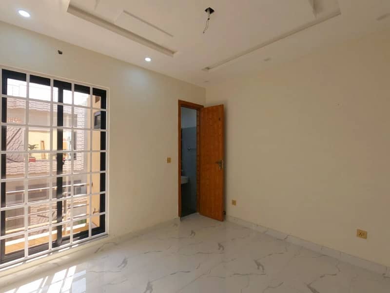 5 Marla House Is Available For Sale In Nasheman-e-Iqbal Phase 2 Block A2 Lahore 27