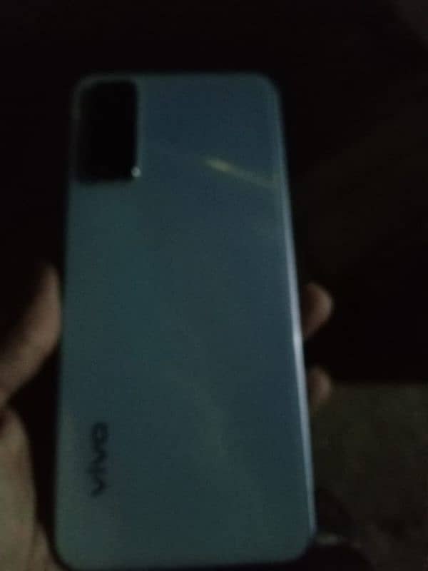 Vivo y20 Condition 10/8   4/64Memory 0