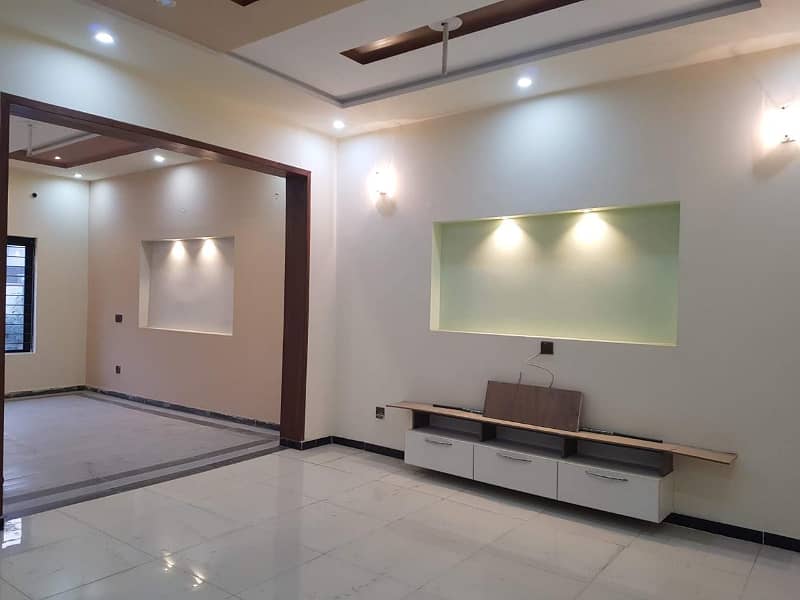 8 Marla Brand New House For Sale In Audit & Accounts Phase 1 2