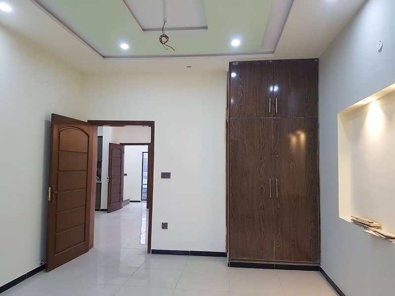 8 Marla Brand New House For Sale In Audit & Accounts Phase 1 4