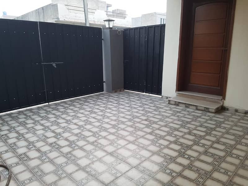 8 Marla Brand New House For Sale In Audit & Accounts Phase 1 6