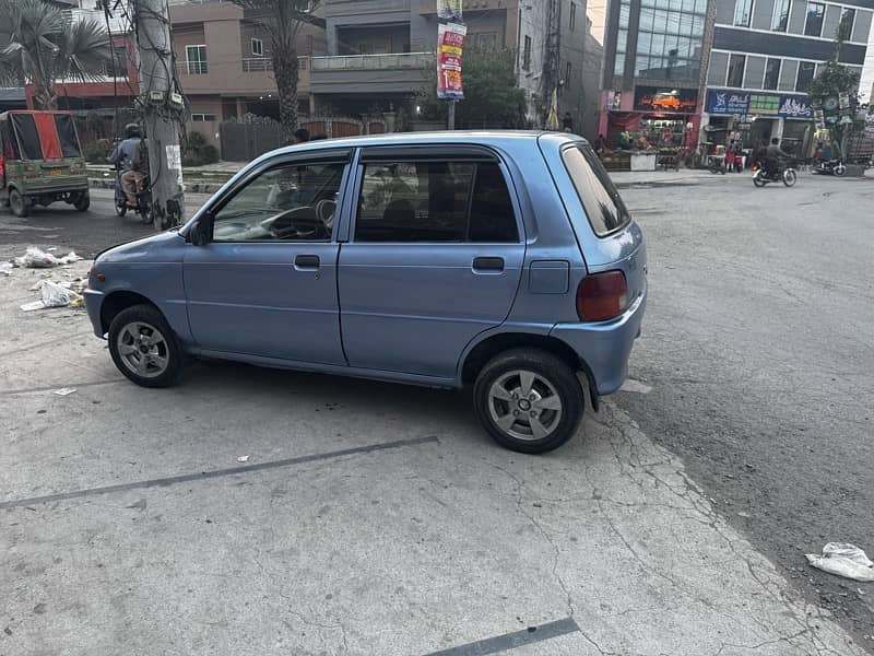 Daihatsu Cuore 2008 3