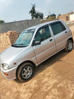 Daihatsu Cuore 2003