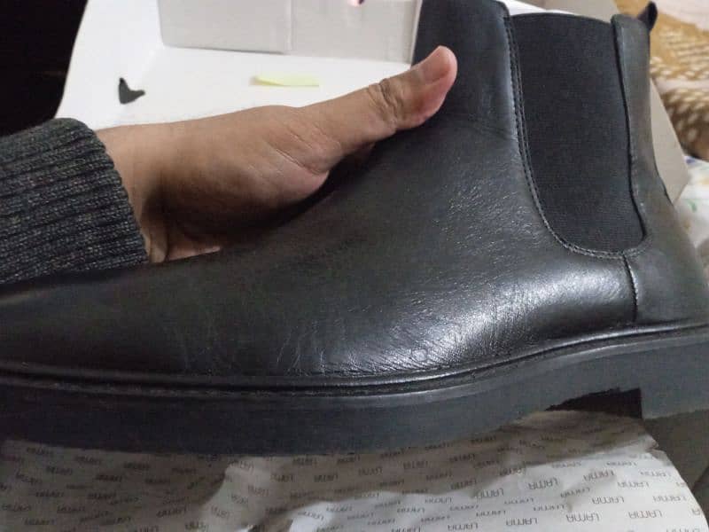 LAMA Black Leather Chelsea Boots 2