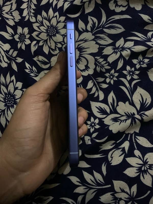 iphone xr convert into 16 64gb jv + orignol xr body white colour 0