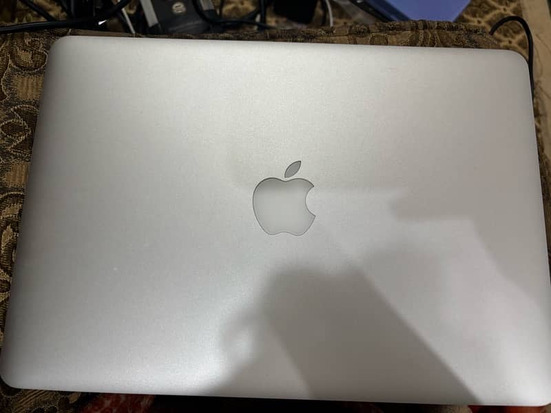 MacBook Pro A1502 2015 model 1