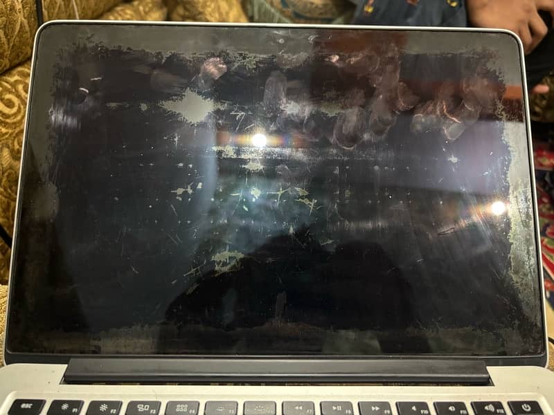 MacBook Pro A1502 2015 model 3