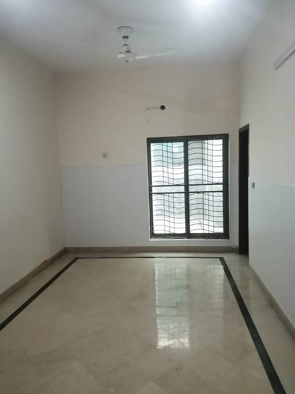 1 kanal house for rent in west wood housing society Lahore 17