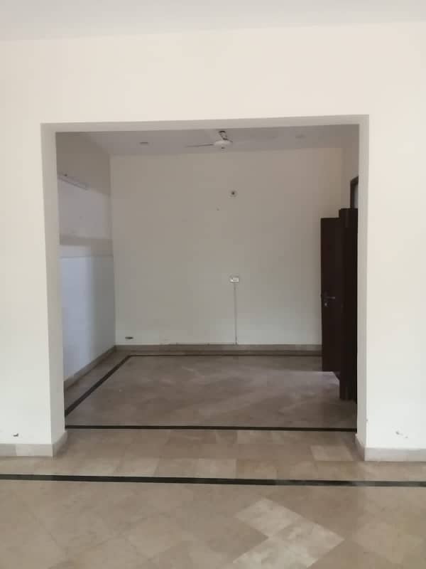 1 kanal house for rent in west wood housing society Lahore 23