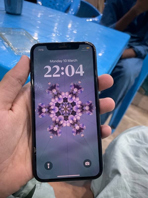 iPhone 11 pro 2