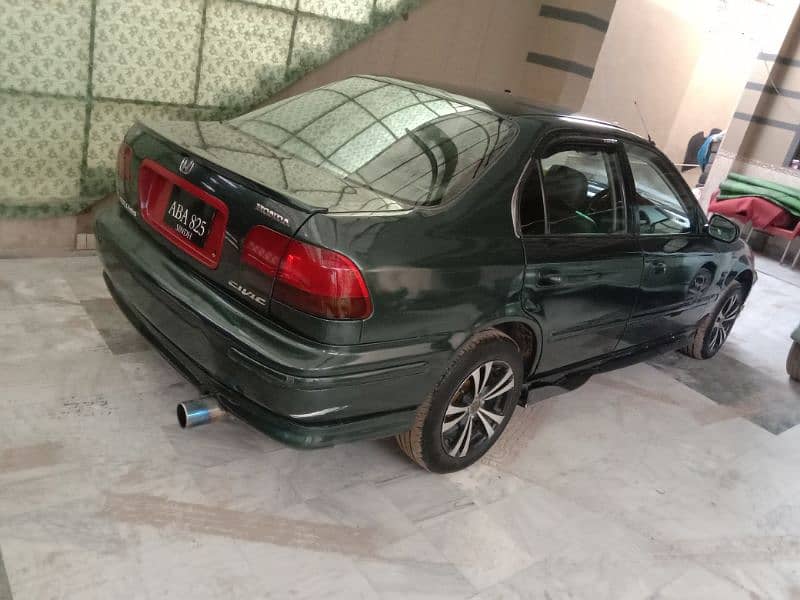 Honda Civic VTi 1997 4