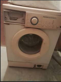 fully automatic importe Washing machine front load going cheap