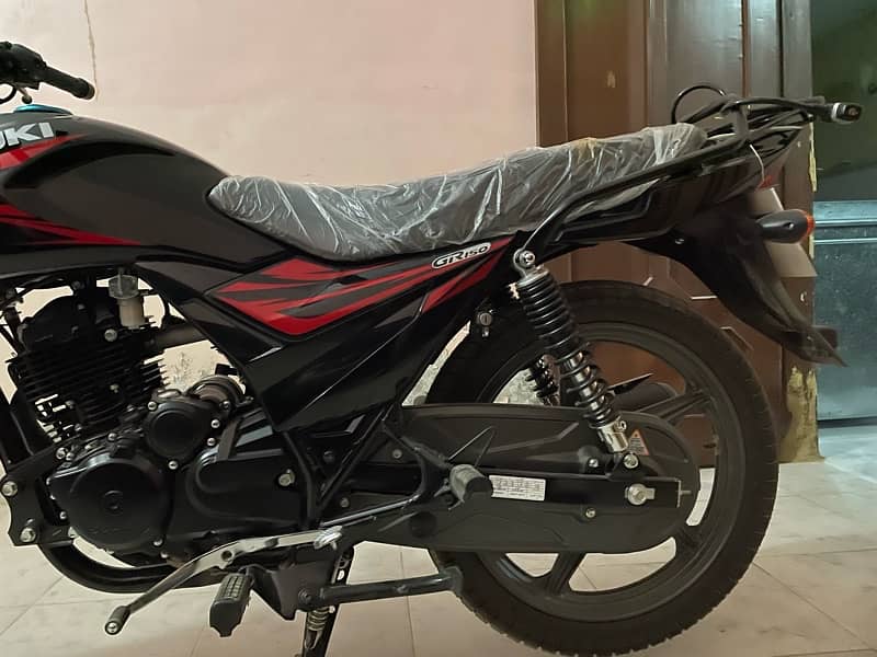 Brand new Suzuki Gr 150 5