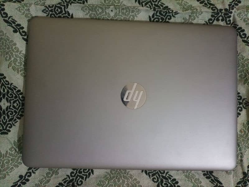 HP laptop core i5 7th generation 1