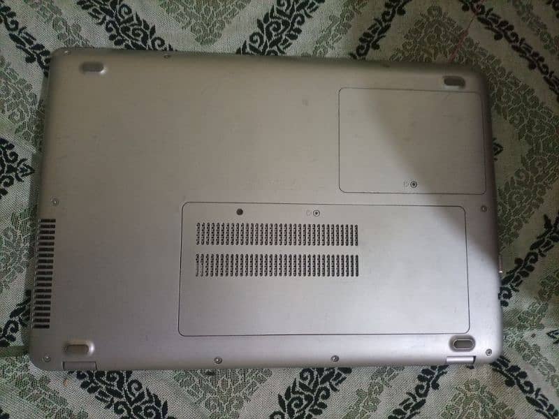 HP laptop core i5 7th generation 2