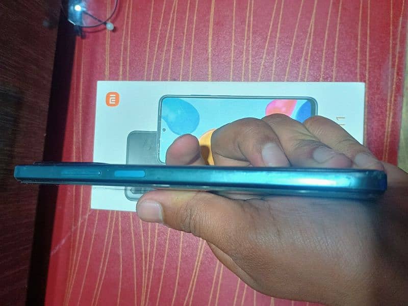 Redmi note 11 (6 128) condition 10by7 panal toota hy 6