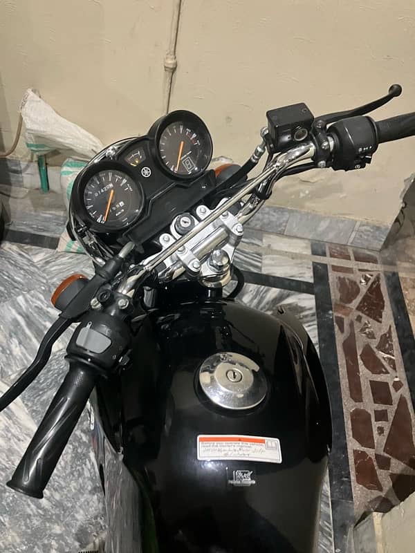 yamaha ybr 125g 2024 model 4