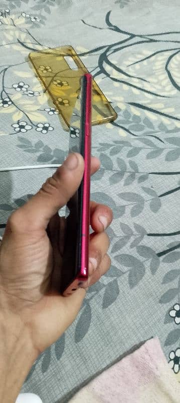 Lg velvet all ok mobile original hy condition 10 by 9.5 hy 3