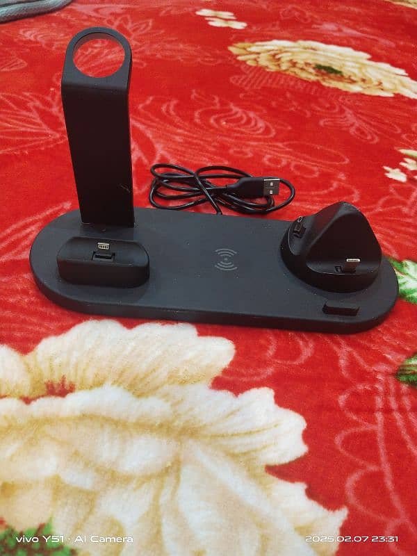 Charging stand 0