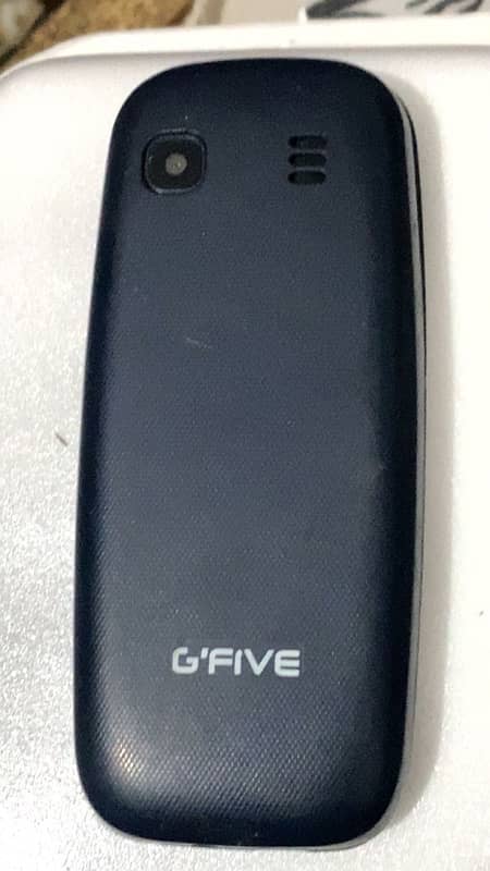 G FIVE KEYPAD PHONE ONLY SCREEN CRACK 2