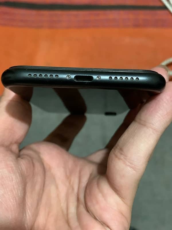 iphone XR 64 GB non pta 1