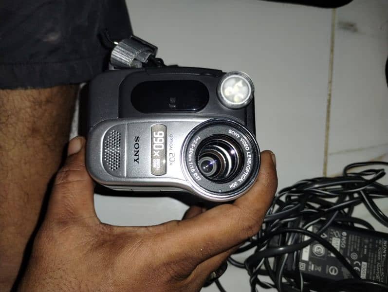 Handy camera in used 7