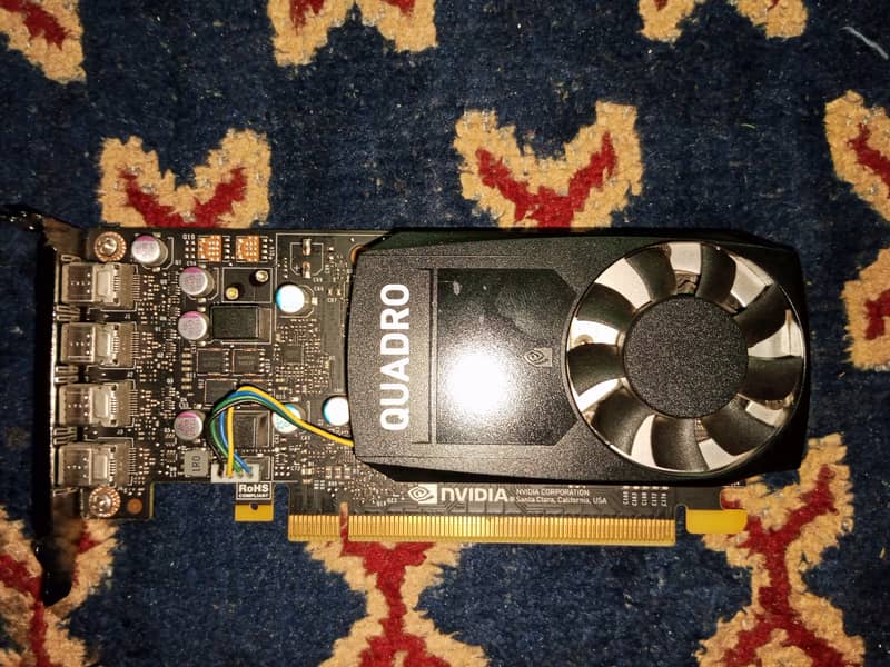 Quadro p600/2gb card/ gdrr 5 /128bit condition 10/10 2