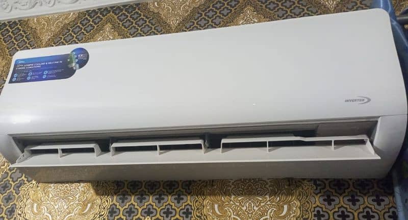 DC INVERTER AC FOR SALE GOOD CONDITION 1