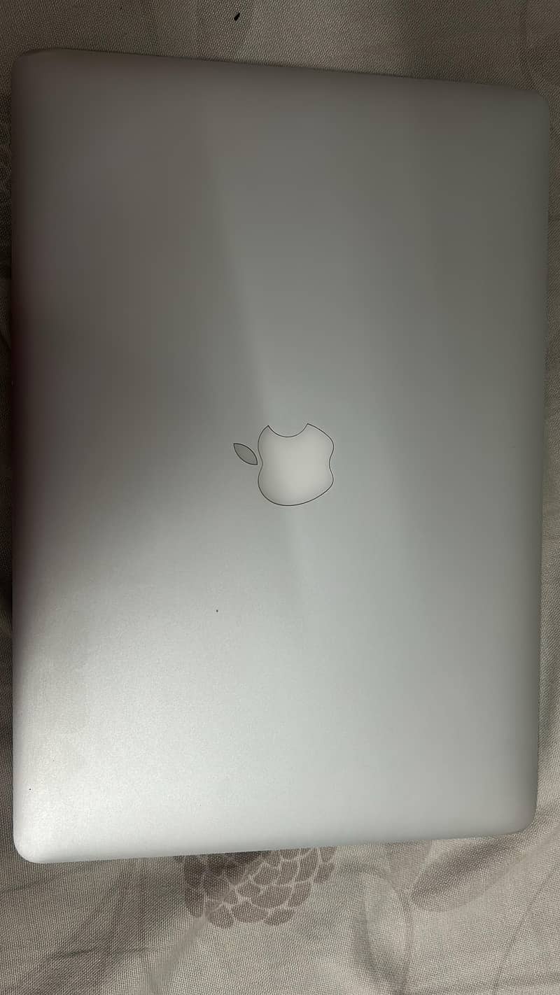 MacBook Pro 2014 quad core i7 2+2 graphic card 0