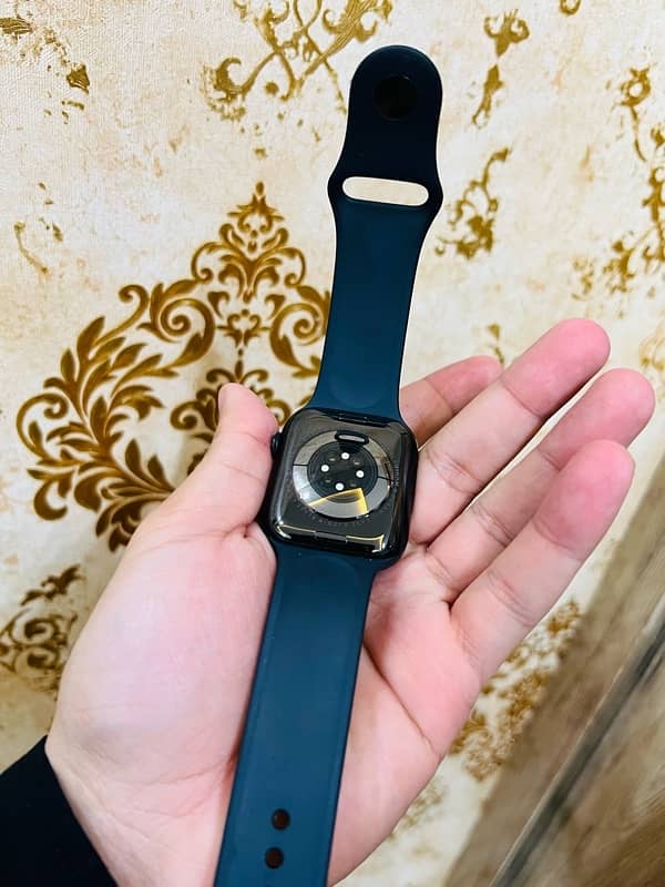 apple watch series 8 45mm GPS 7