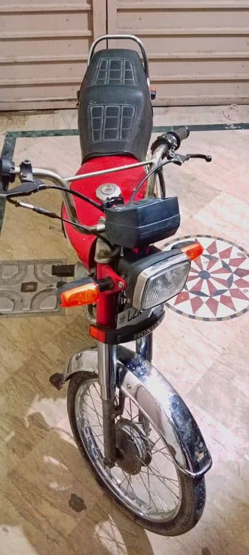 Honda CD 70 2005 in neat condition 1