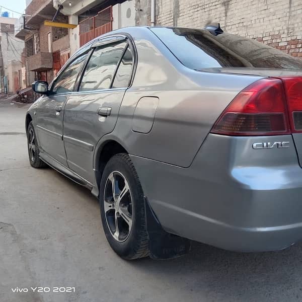 Honda Civic EXi 2005 9