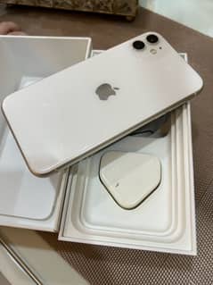 Iphone 11 128gb approved with box