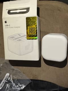 apple adapter 20W