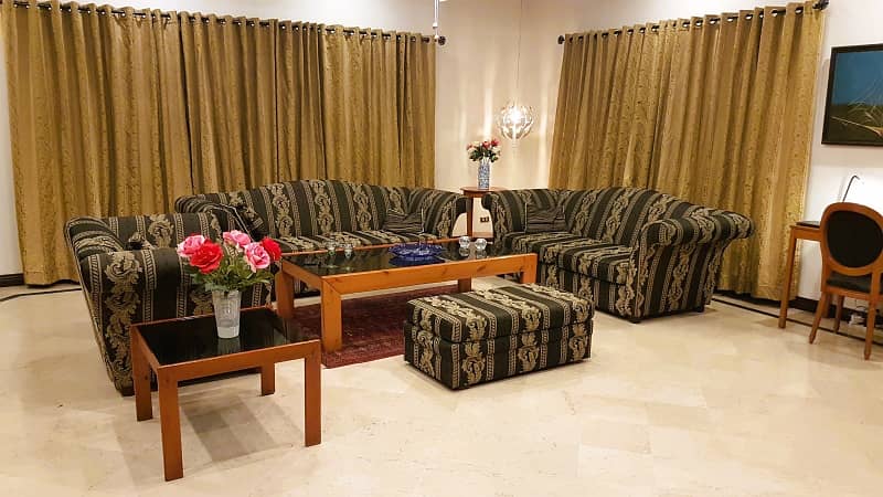 1 Kanal Full Furnished 6bed Rooms Double Unit For Rent Short And Long Period Phase 4 Bahria Town Rwp 3