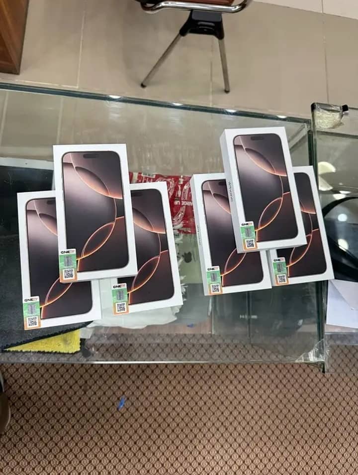 i Phone 8plus, 11,12,13,14,15 pro max on instalment Whatsap 3062623924 15