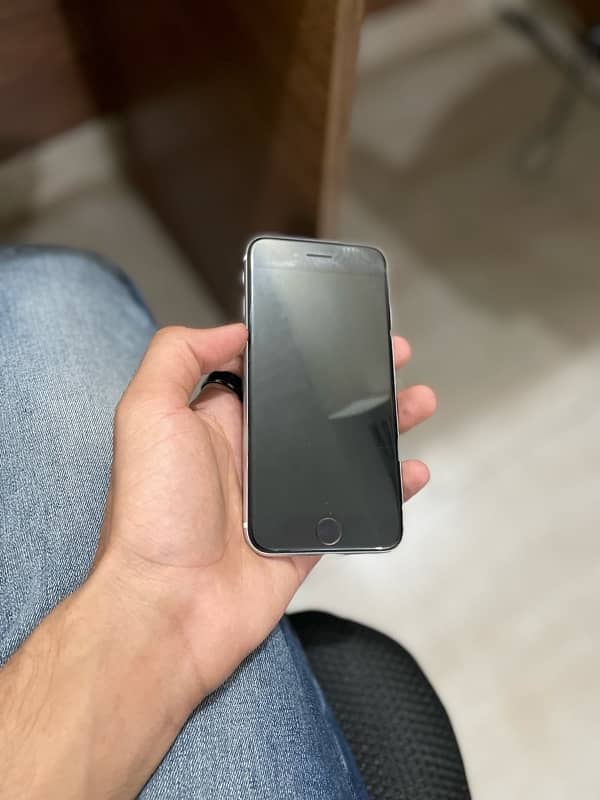 Iphone SE 2020 JV Non PTA 64 Gb 1