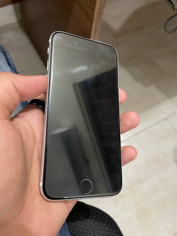 Iphone SE 2020 JV Non PTA 64 Gb 5