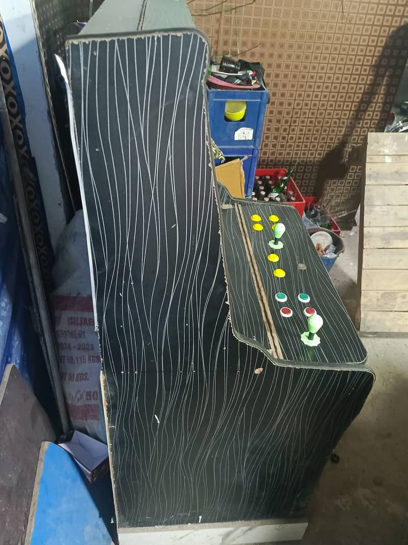 Coin-Operated Arcade Game Machine | Video Game 3