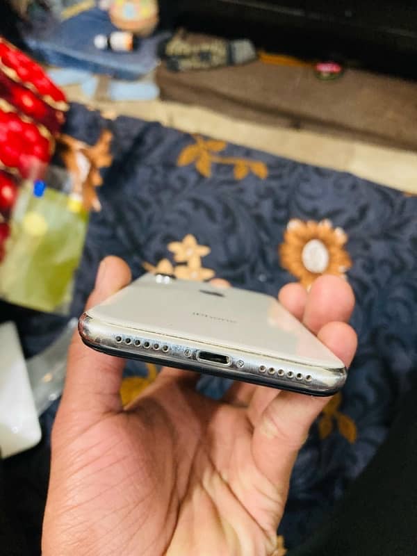 iphone x 256 Gb  PTA 3